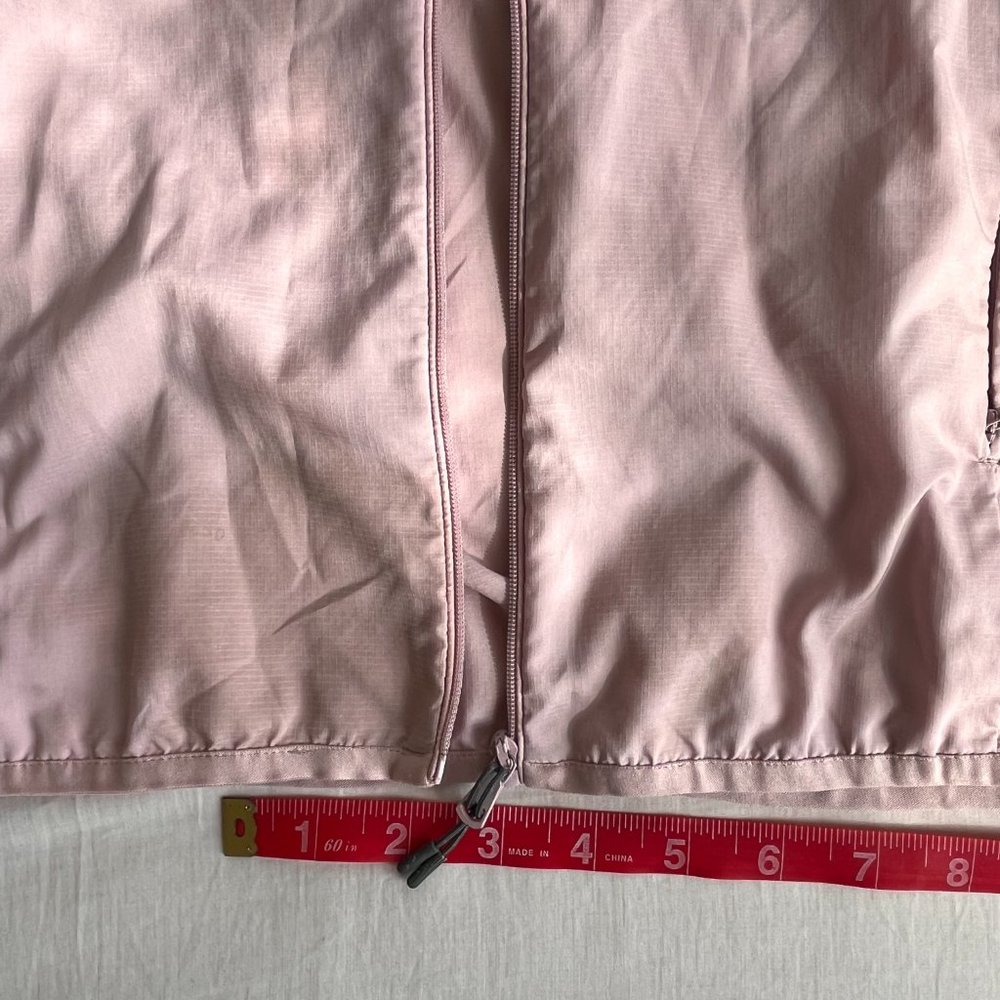 Uniqlo windbreaker XS - Picture 12 of 13